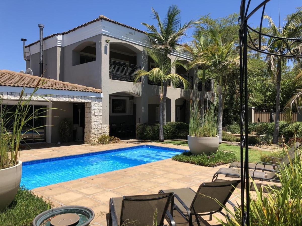 African Palm Cottage And Guesthouse Durbanville Exterior photo