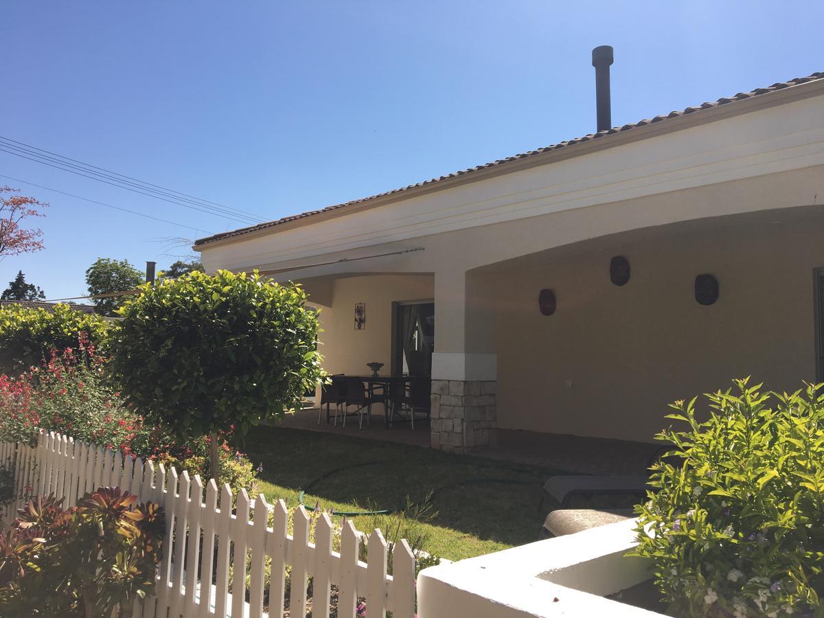 African Palm Cottage And Guesthouse Durbanville Exterior photo